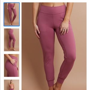 Savvi Noor Joggers in like new condition!